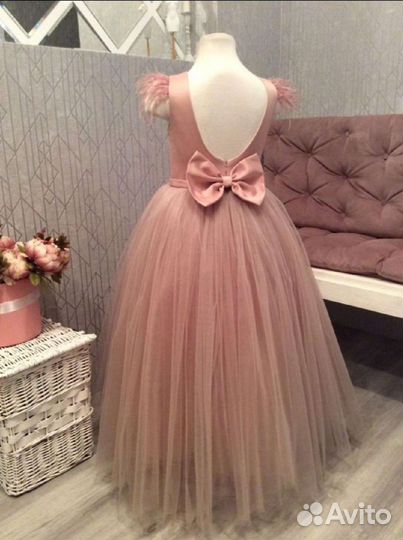 Платье нарядное