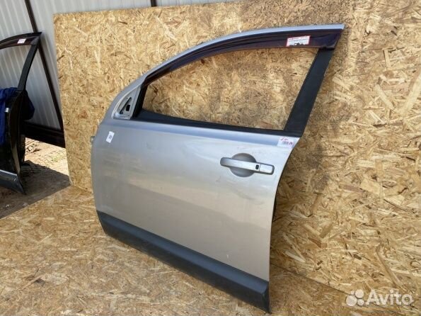 Дверь правая Nissan Qashqai J 10