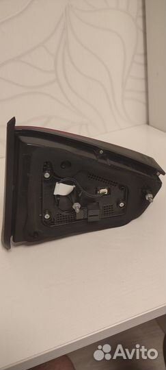 Фонарь задний левый jetta 6 внутренний