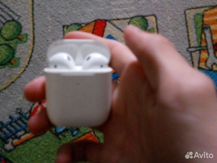 Airpods 1