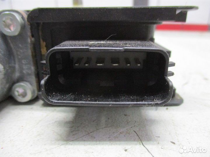 Моторчик стеклоподъемника передний левый Kia Soren