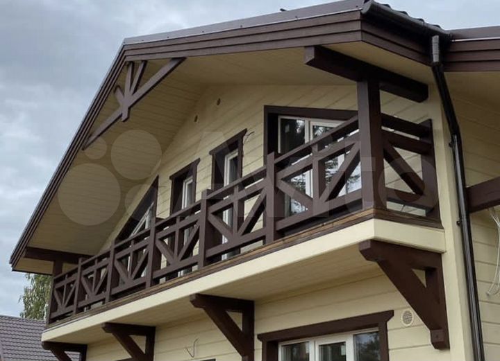 Дом 142 м² на участке 6 сот.