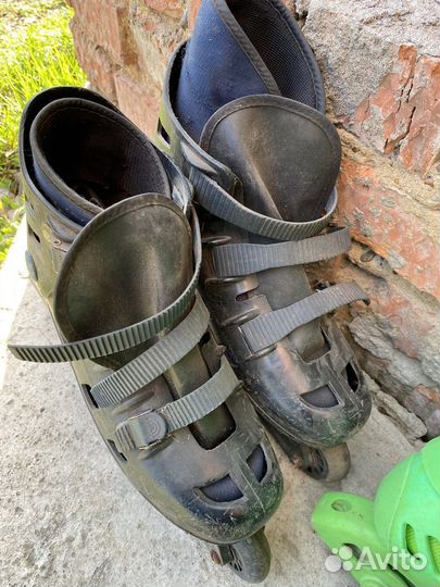 Роликовые коньки