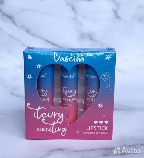 Помады для губ