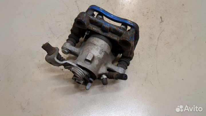 Суппорт Opel Astra H, 2009