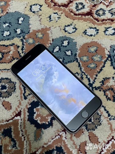 iPhone 6S, 32 ГБ