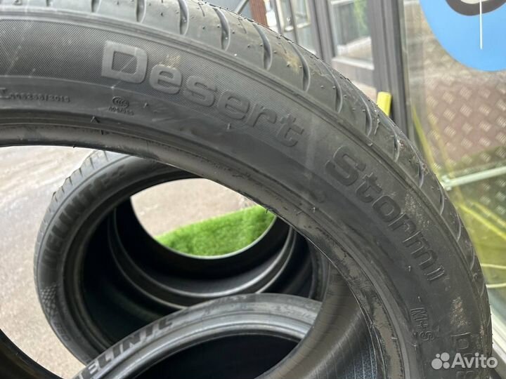 Delinte DS8 275/45 R21 110Y