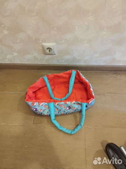 Коляска для кукол