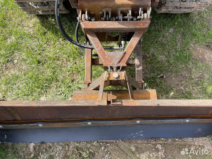 Отвал- навеска для минитрактора