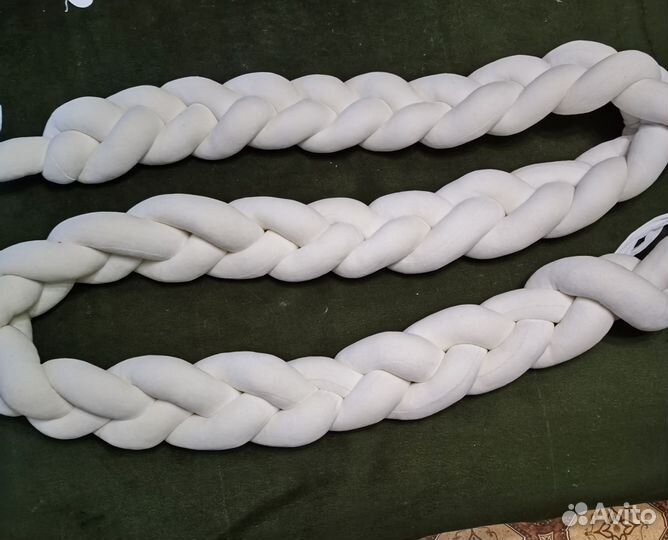 Бортик коса в кроватку