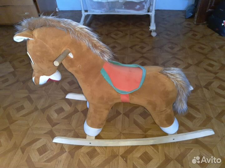 Детская качалка лошадь