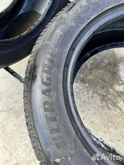 Goodyear UltraGrip 8 Performance 255/60 R18