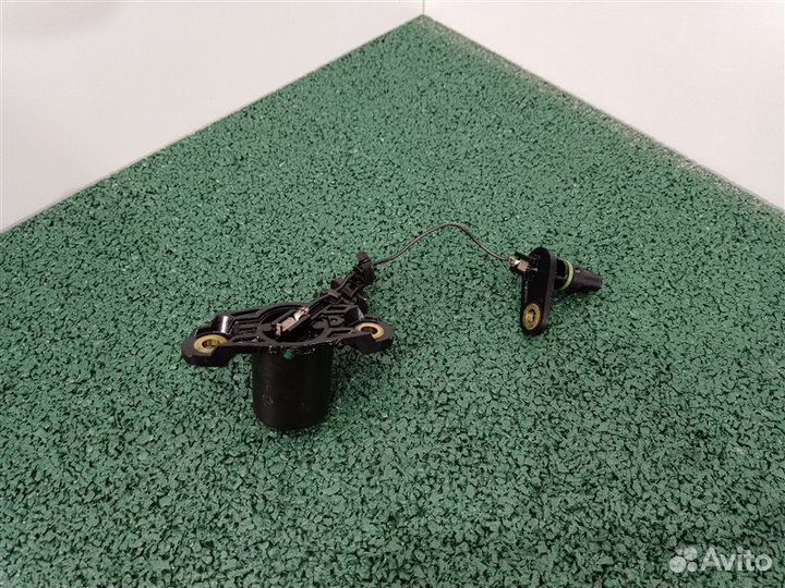 Датчик уровня масла Mercedes-Benz Gl 2016