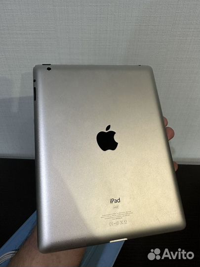 Apple iPad 3 64Gb Wi-Fi