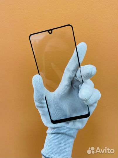 Замена разбитого стекла на Samsung M32