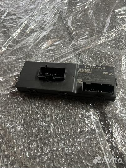 Блок управления багажником Таурег CR7