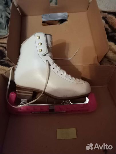 Фигурные коньки jackson freestyle