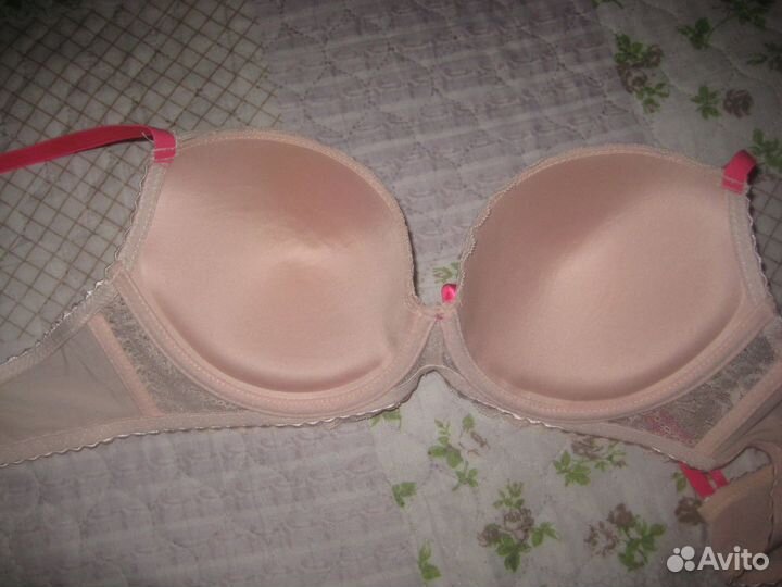 Отличный бюстгальтер Hailis Германия р. 85В