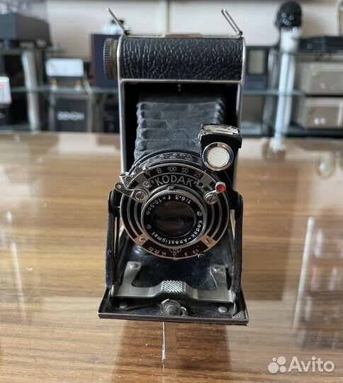 Старые фотоаппараты и объективы