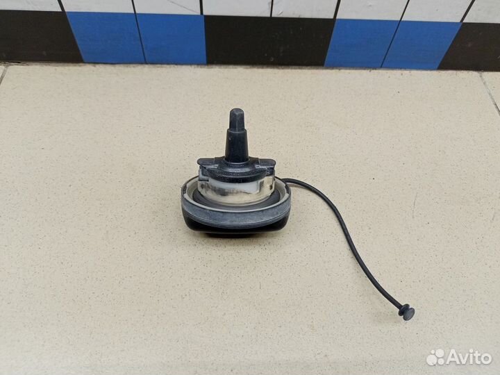 Крышка топливного бака 5-serie GT F07 2009-2016