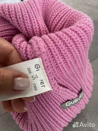 Шапка вязанная с принтом 