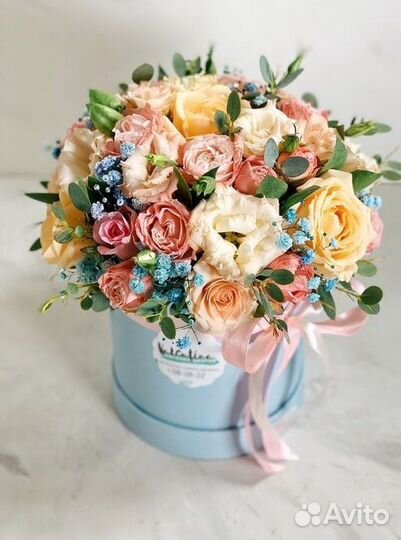 Цветы в коробке. Доставка съедобных букетов