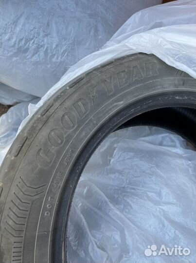 Continental ContiEcoContact 5 215/55 R17