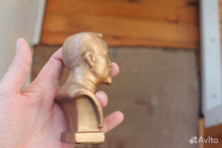 Бюст Дзержинский