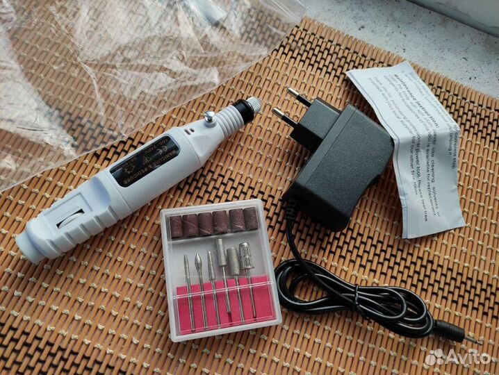 Машинка для маникюра и педикюра новая