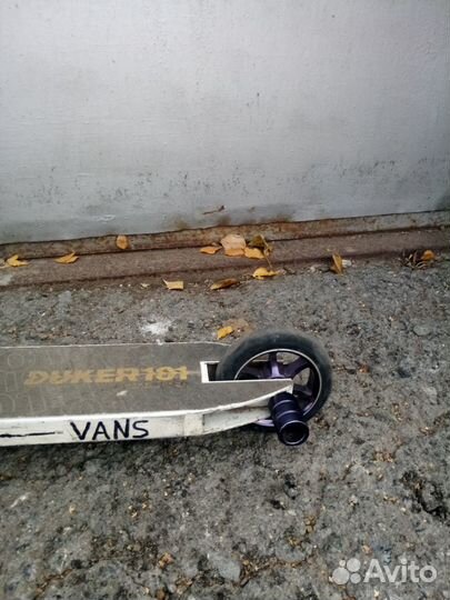 Трюковой самокат