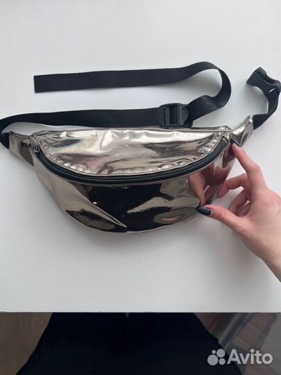 Поясная сумка