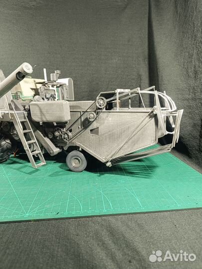 Комбайн нива ск5