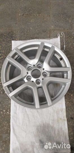 Литой оригинальный диск BMW X5 R16