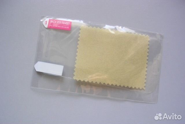 Пленка защитная с салфеткой