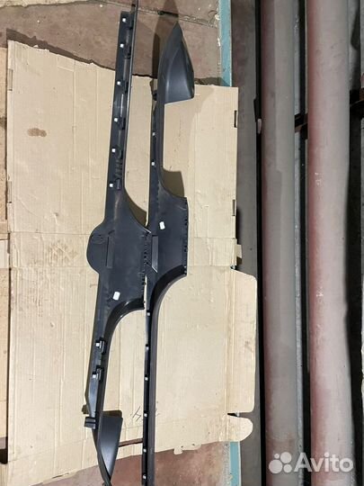 Накладка порога (внутренняя) Volkswagen Passat B8