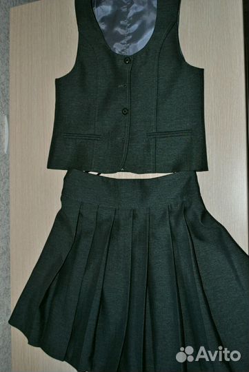 Школьный костюм для девочки