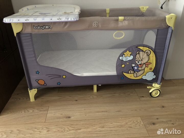 Манеж кровать babyton с матрасам пеленальная доска