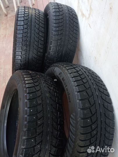 Matador MP 30 Sibir Ice 2 215/60 R16