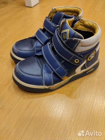 Ботинки демисезонные 29 размер