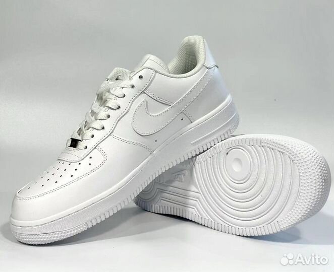 Nike air force 1 white