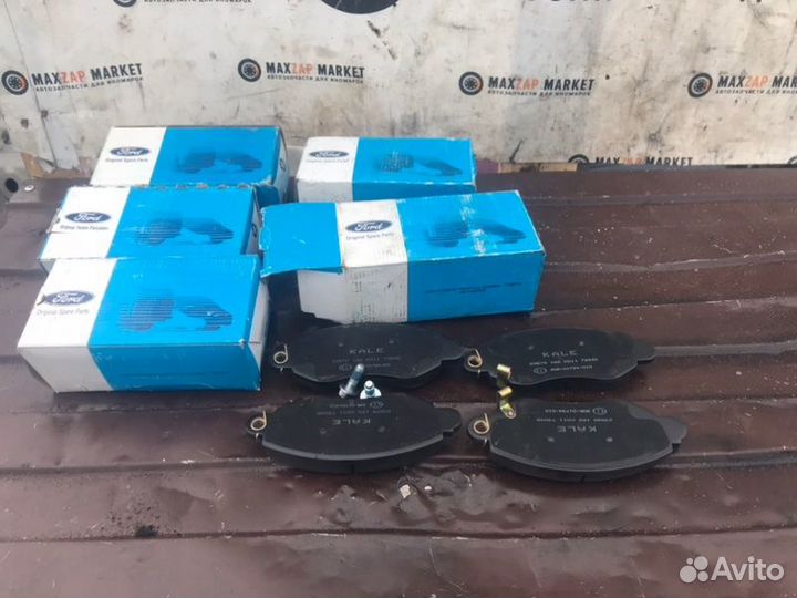 Тормозные колодки передние Ford Transit 2000-2006