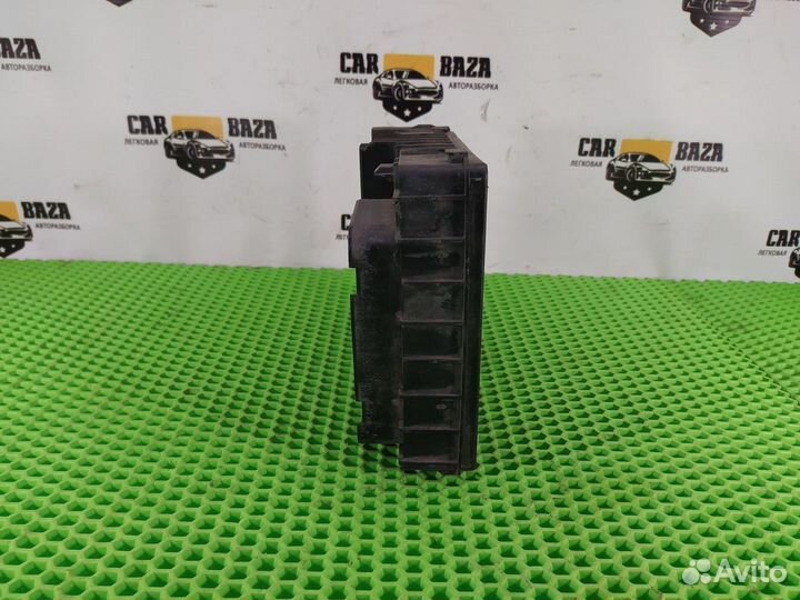 Блок предохранителей