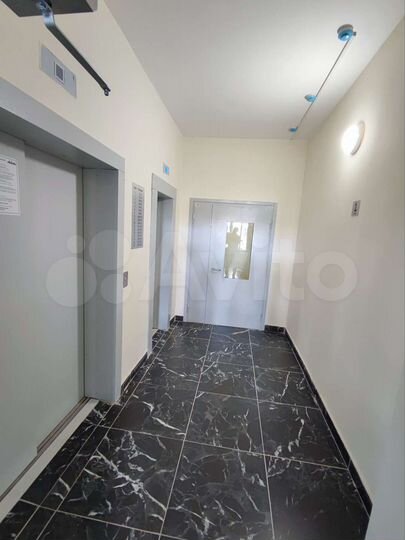 2-к. квартира, 64,5 м², 8/16 эт.