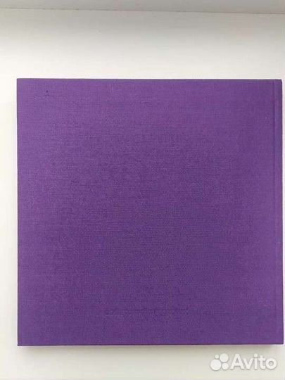 Книга Подарочная 1984 Ювелирные украшения Азии