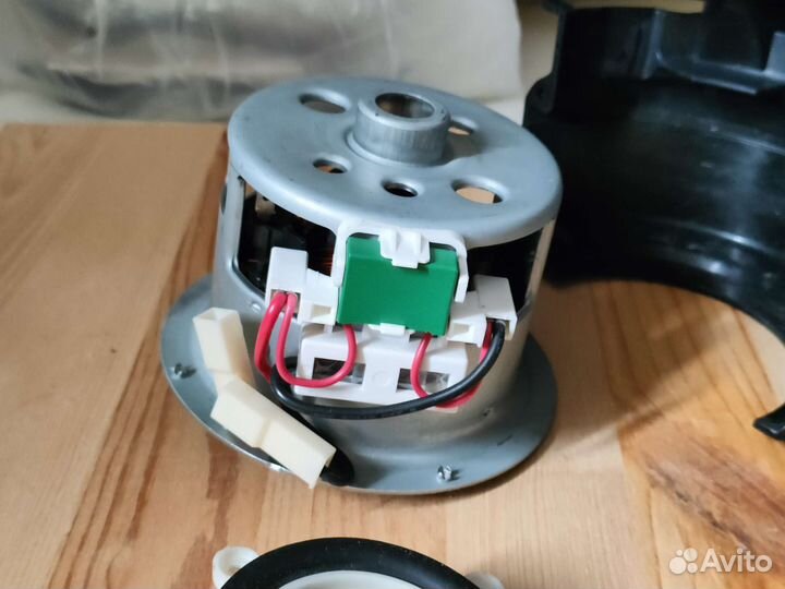 Двигатель для пылесоса Dyson