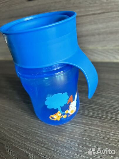 Поильник avent