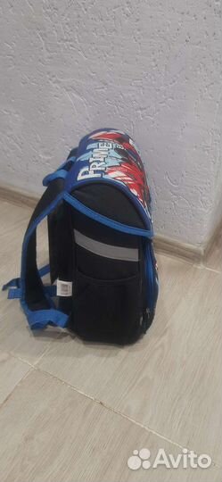 Школьный рюкзак