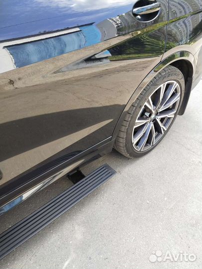 Выдвижные электро пороги ATS на BMW x7 Б.У