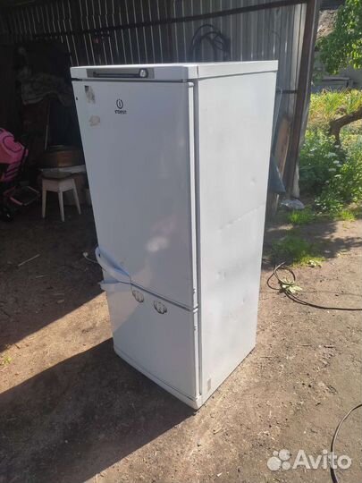 Холодильник