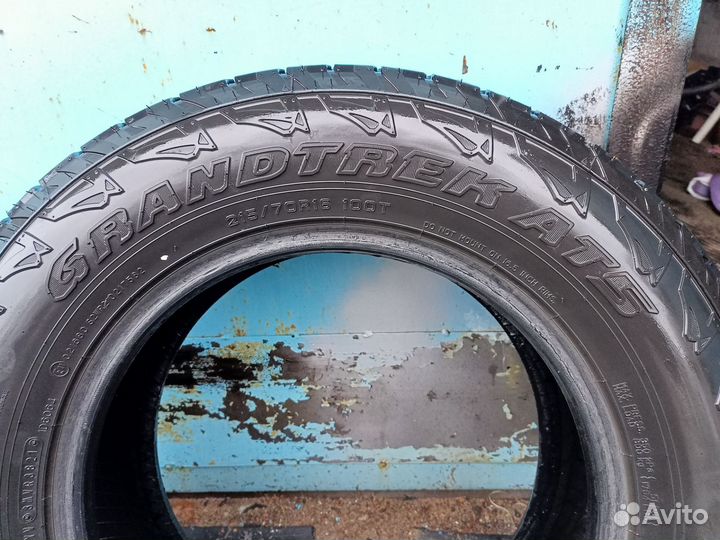 Dunlop Grandtrek AT5 215/70 R16 T